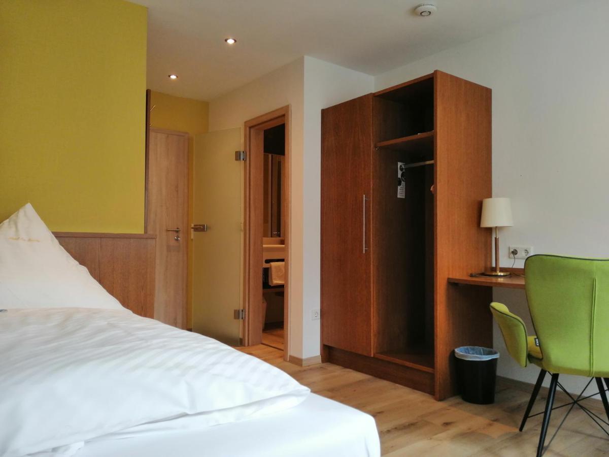 Land-Gut Hotel Zur Bruecke Garni Drolshagen Exteriör bild