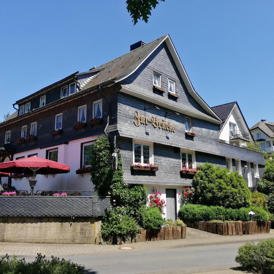 Land-Gut Hotel Zur Bruecke Garni Drolshagen Exteriör bild