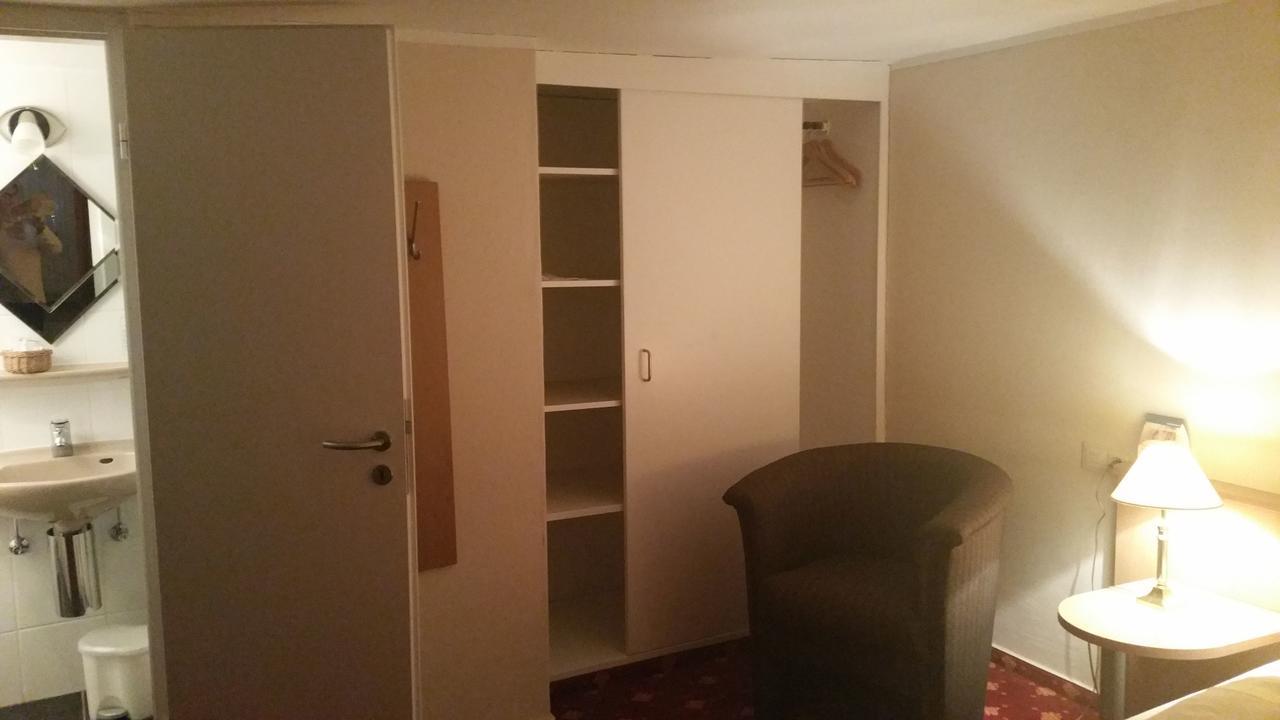 Land-Gut Hotel Zur Bruecke Garni Drolshagen Exteriör bild