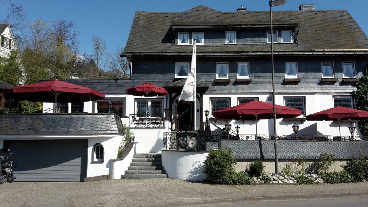 Land-Gut Hotel Zur Bruecke Garni Drolshagen Exteriör bild